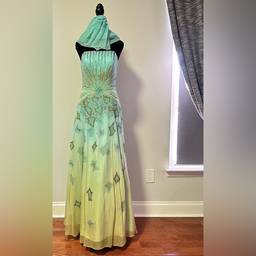 Highglam Couture Dress By Adagio Bella Size 6!